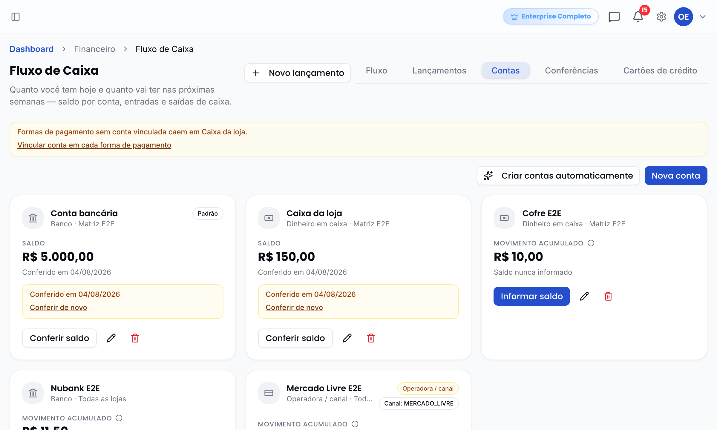 Aba Contas com os cartões da conta bancária e do caixa da loja e seus saldos