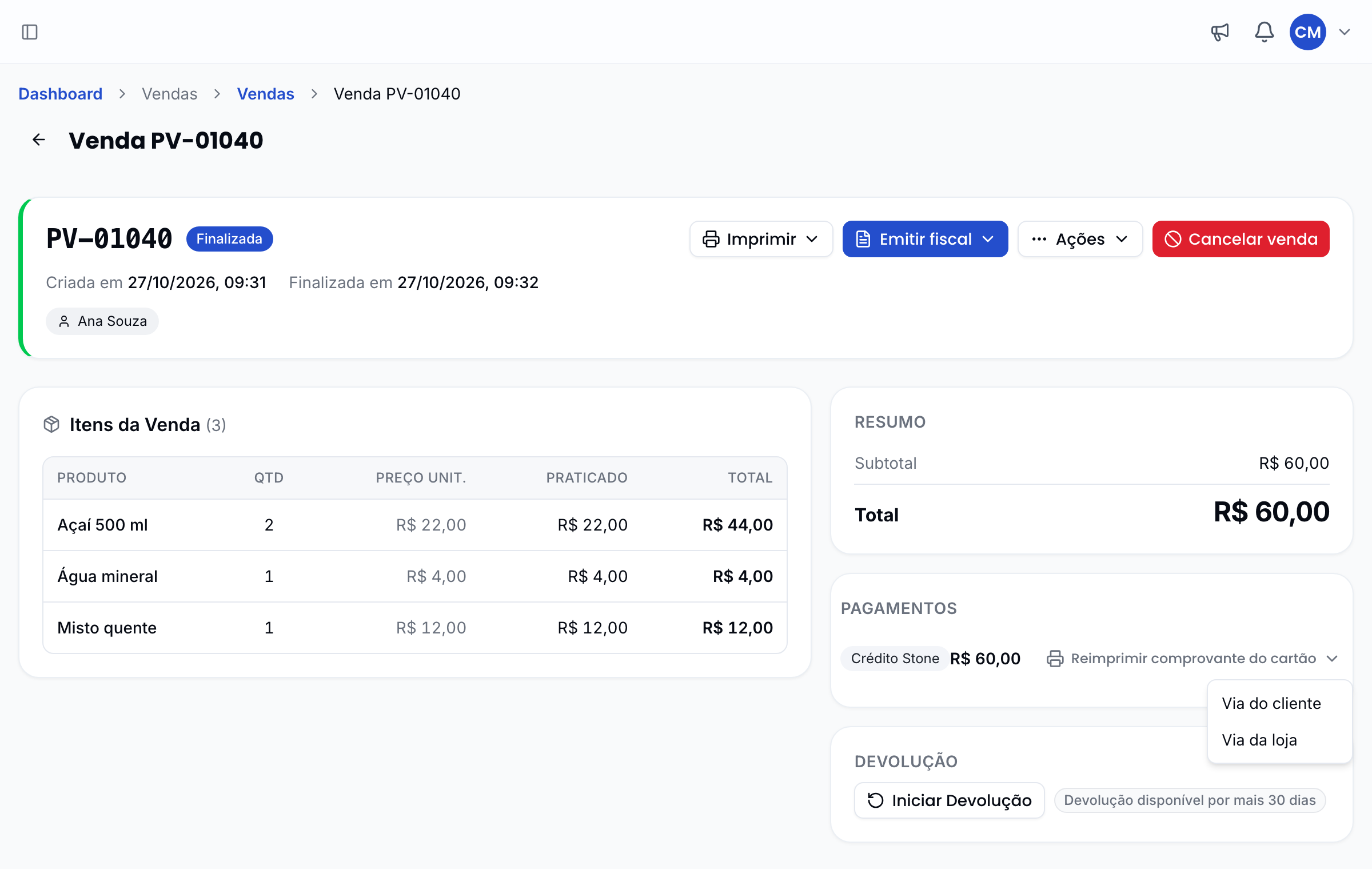 Detalhe da venda com o menu Reimprimir comprovante do cartão aberto, com Via do cliente e Via da loja